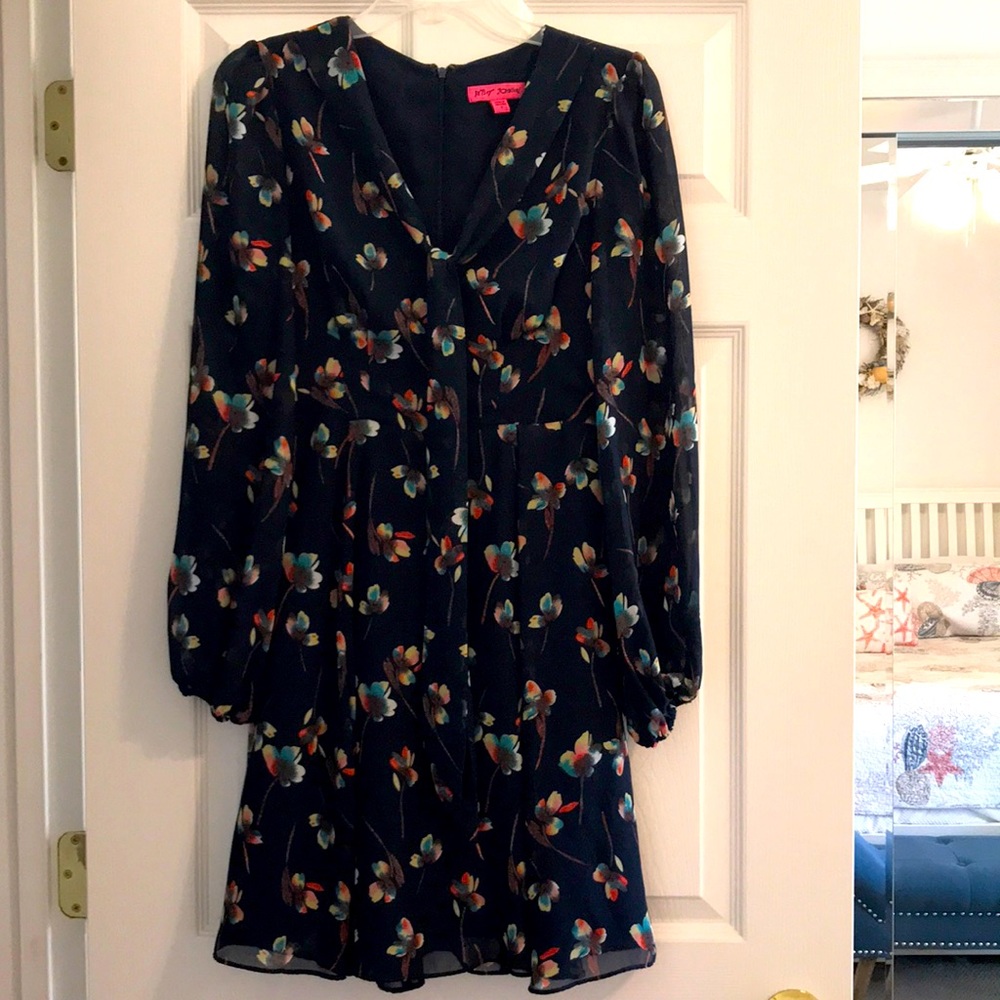 Betsy Johnson Dress. 2. Fall Bust 33” Chiffon. Lined Length 35”. Midi/ Knee/Navy